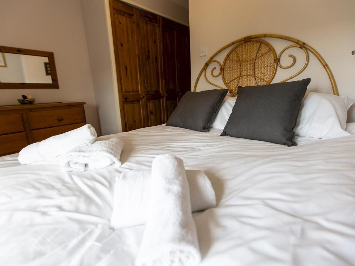 Pass The Keys Cosy Cottage With Views Over The Shropshire Hills Лудлоу Экстерьер фото