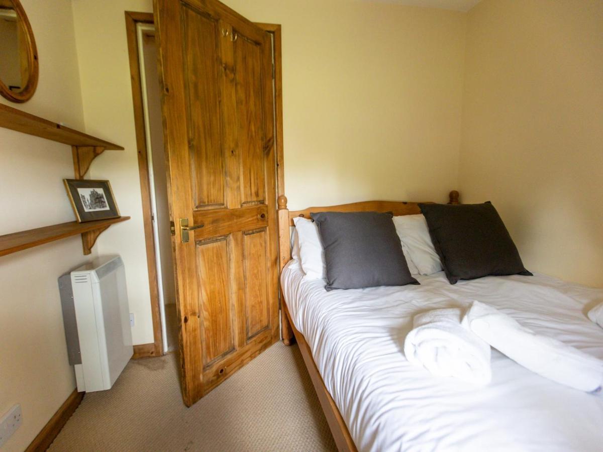 Pass The Keys Cosy Cottage With Views Over The Shropshire Hills Лудлоу Экстерьер фото