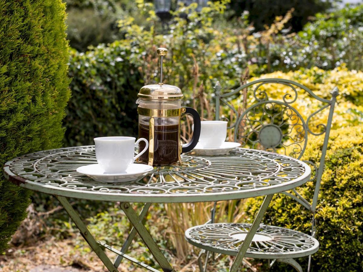 Pass The Keys Cosy Cottage With Views Over The Shropshire Hills Лудлоу Экстерьер фото